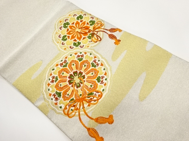 ヱ霞に鏡裏模様織出し名古屋帯